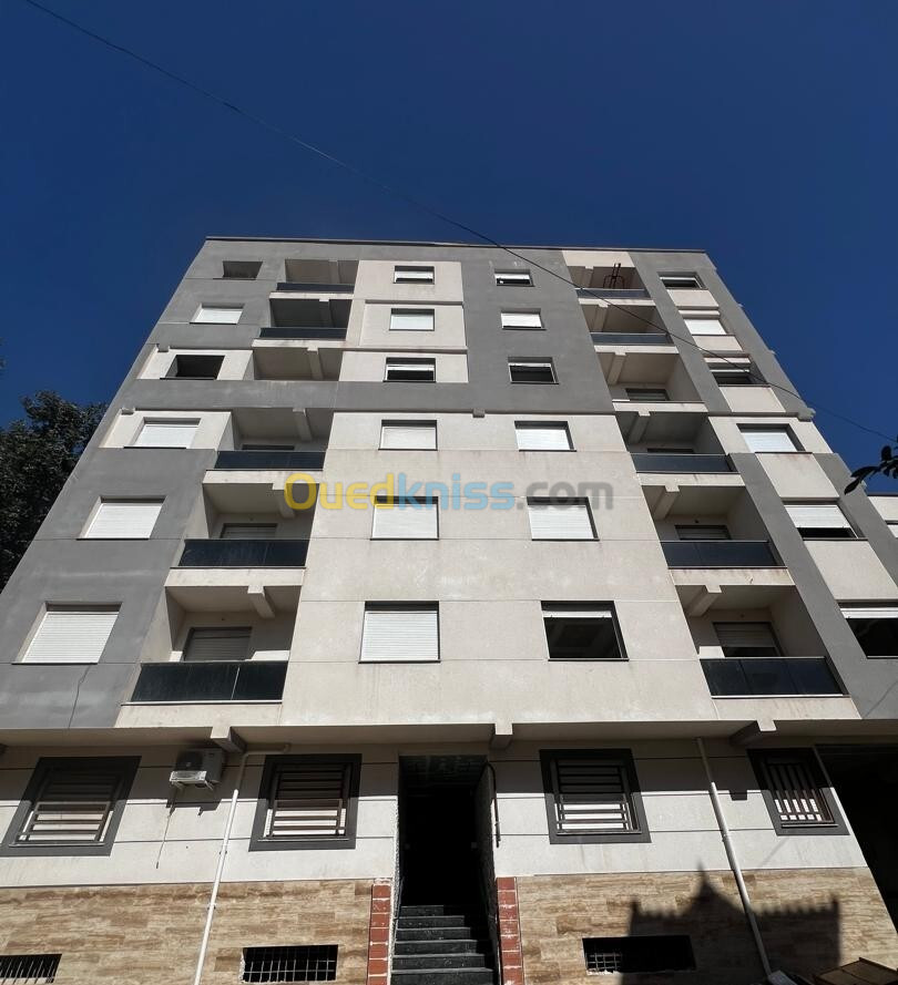 Vente Appartement F4 Alger Bordj el bahri