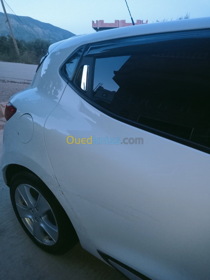 Renault Clio 4 2014 DCI