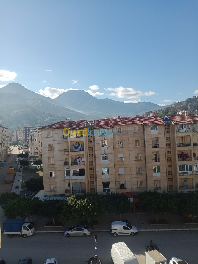 Vente Appartement F3 Béjaïa Aokas