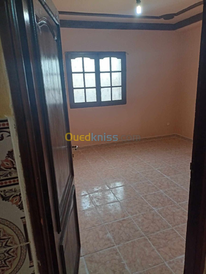 Location Niveau De Villa F3 Oran Oran