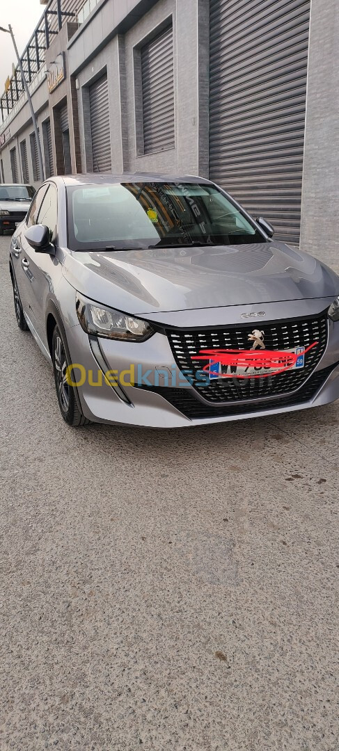 Peugeot 208 2022 Allure Facelift