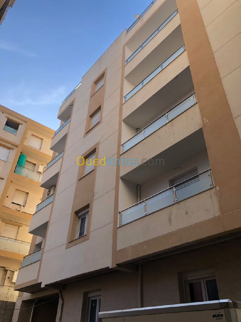 Vente Appartement F4 Alger Bordj el bahri