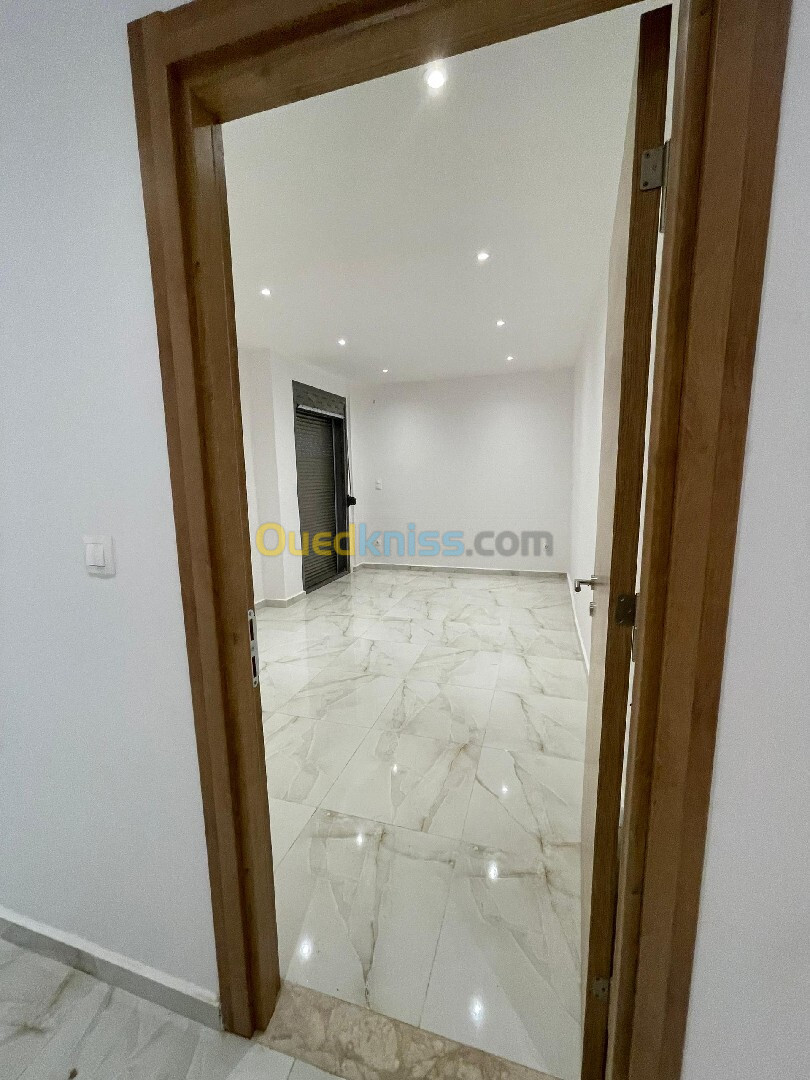 Vente Appartement F4 Alger El achour