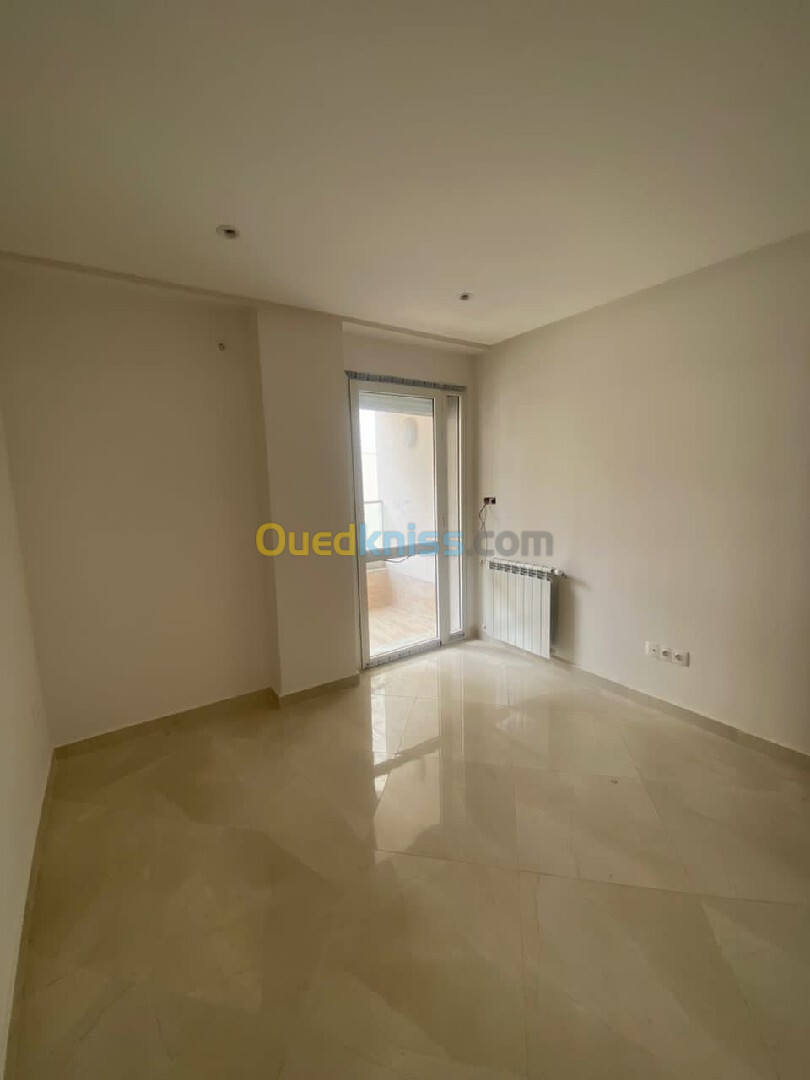 Vente Appartement F4 Alger El achour