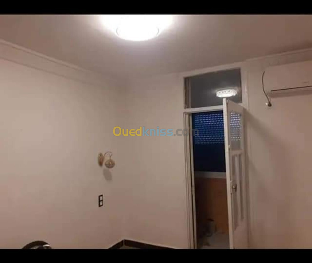 Location Appartement F4 Constantine Ain smara