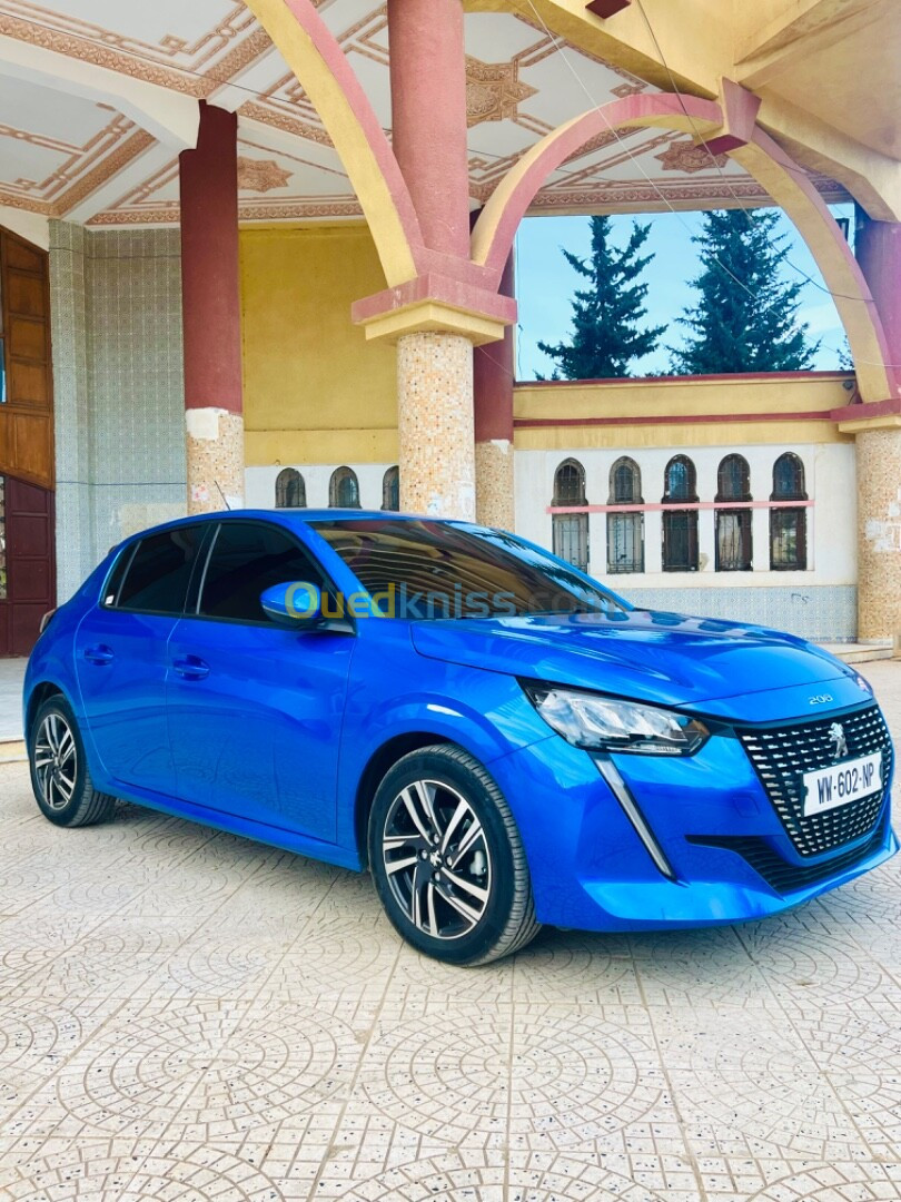 Peugeot 208 2022 Allure Facelift