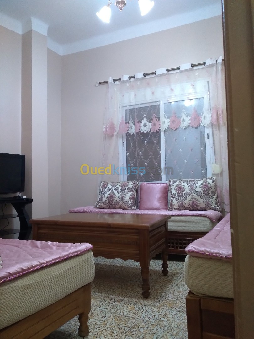 Location vacances Appartement F2 Tlemcen Tlemcen