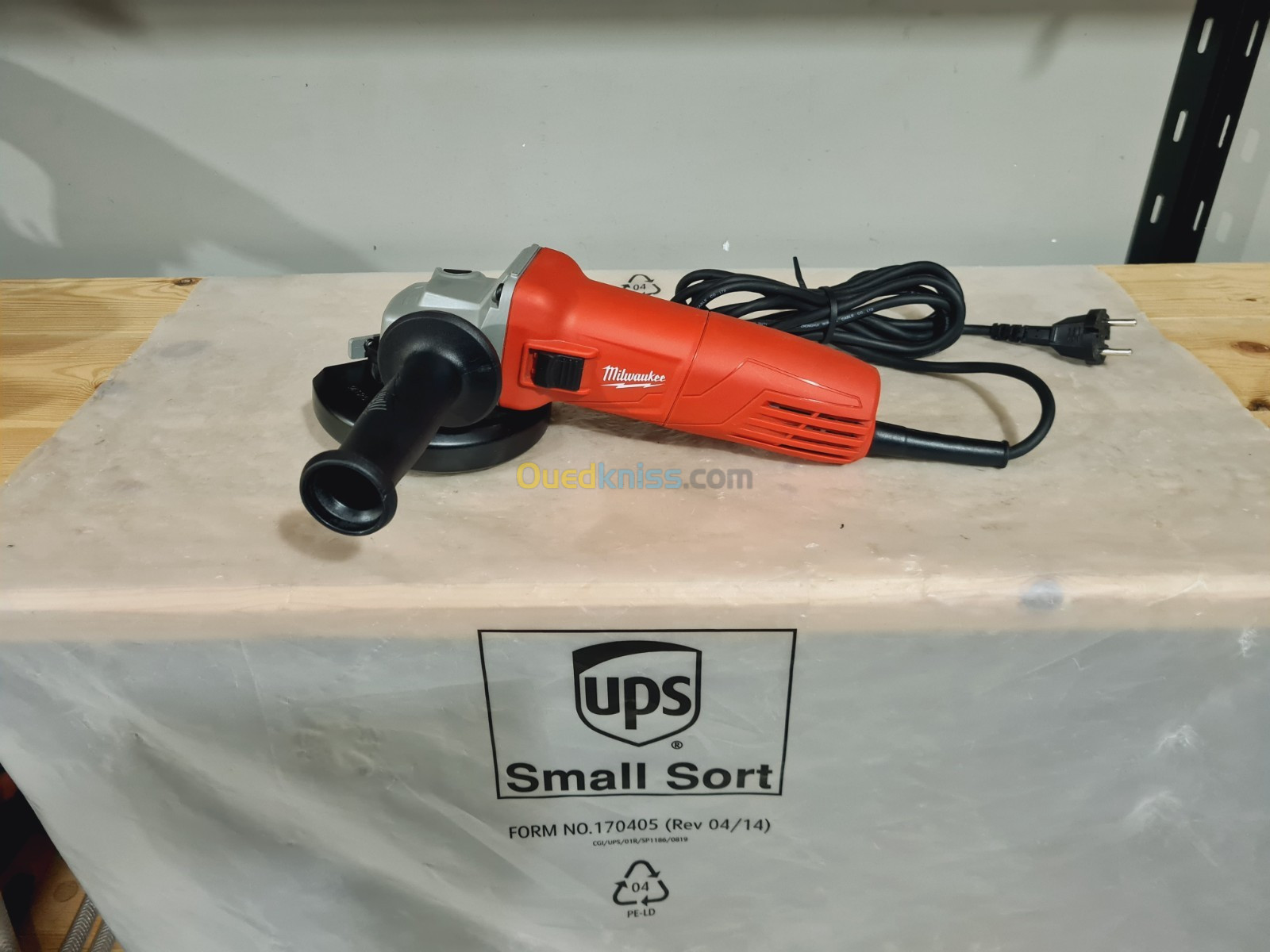 Angle grinder 1000W, 125 mm Milwaukee AG 10-125 EK