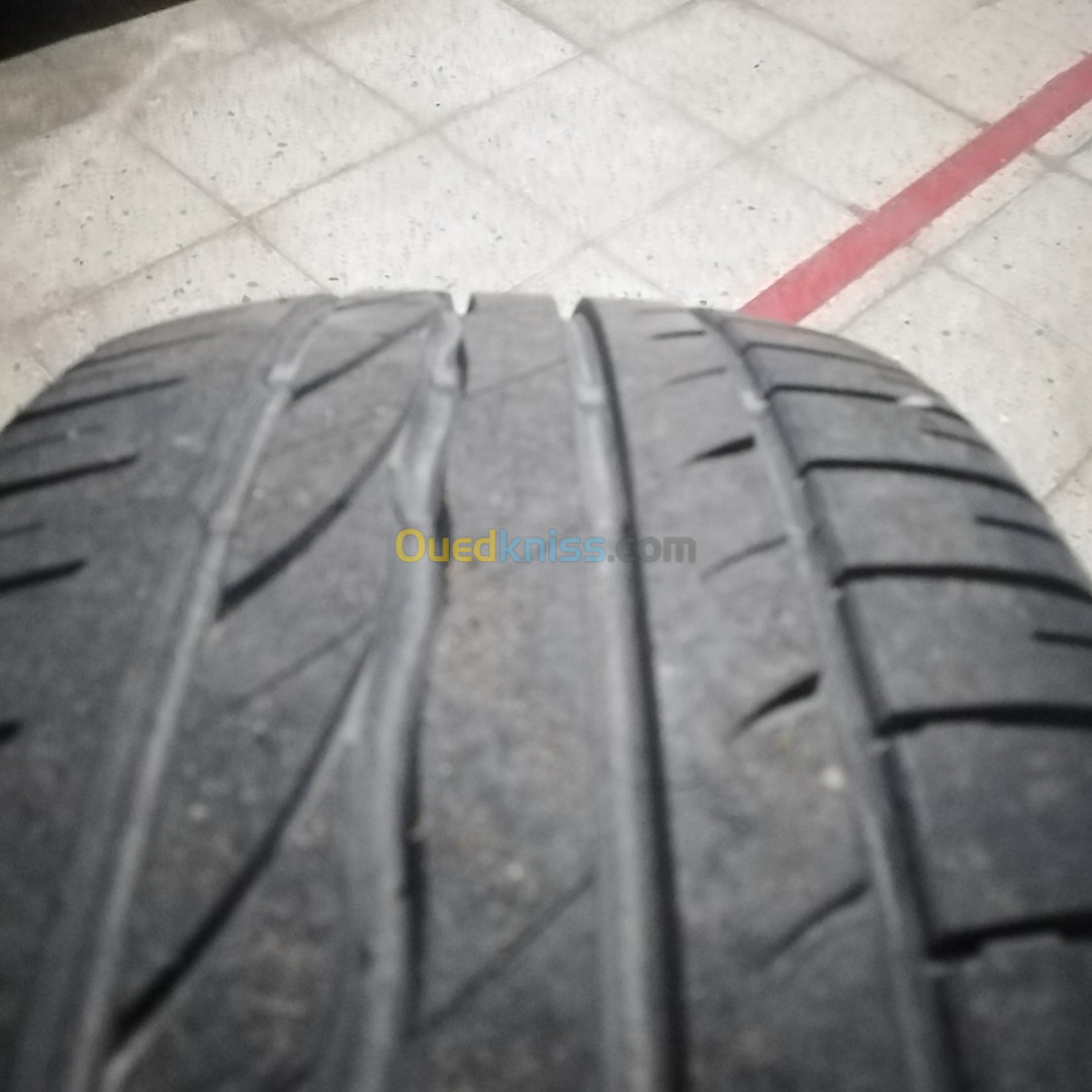 2 PNEUS Bridgestone par 215/55/16