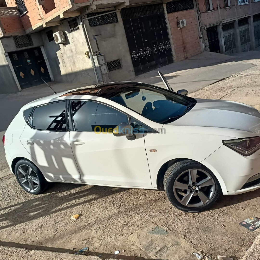 Seat Ibiza 2015 Black Line