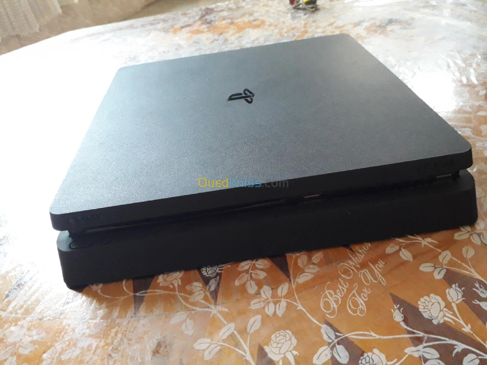 Ps4 slim 