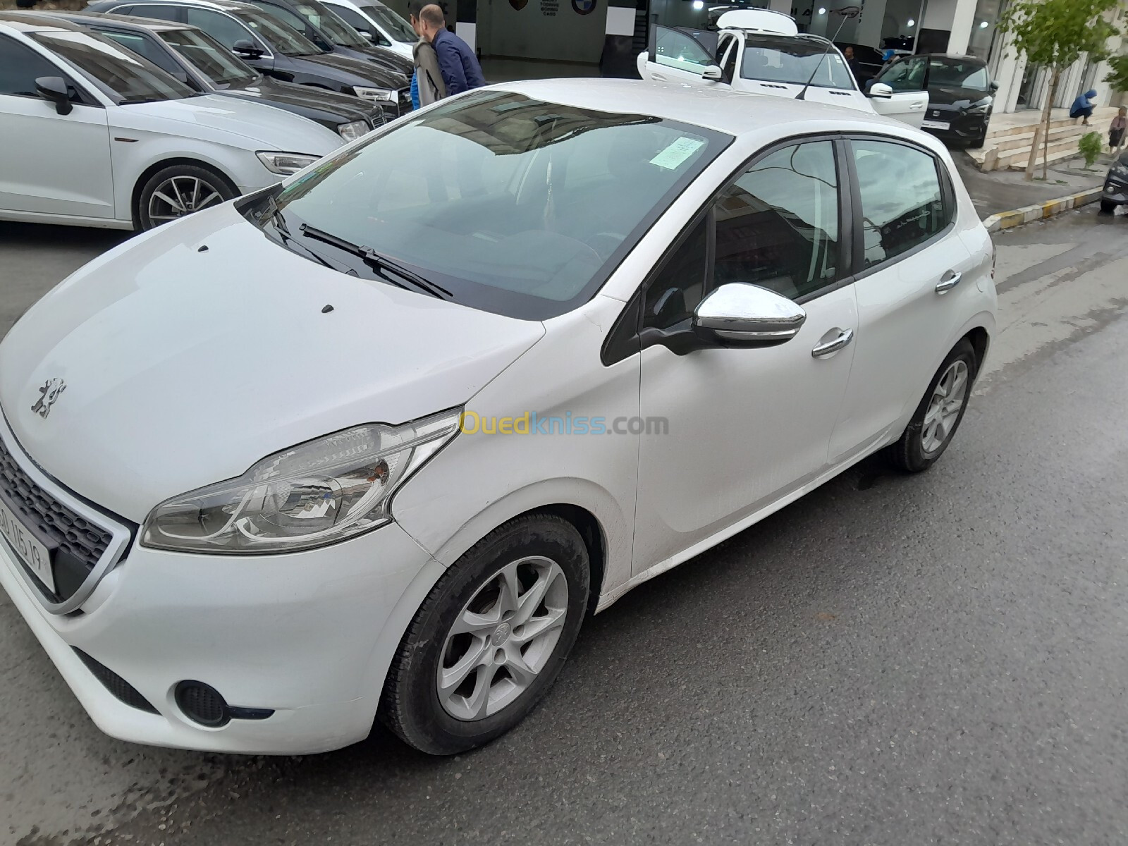 Peugeot 208 2015 208