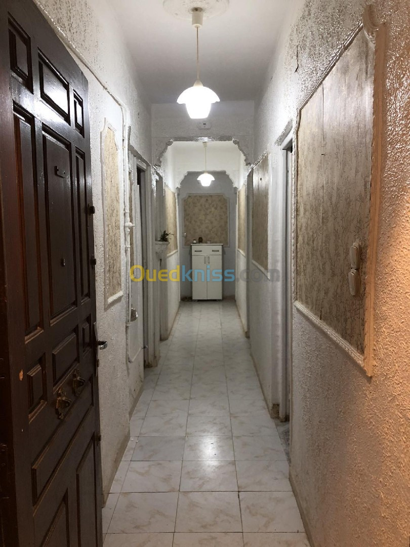 Vente Appartement F5 Relizane Relizane