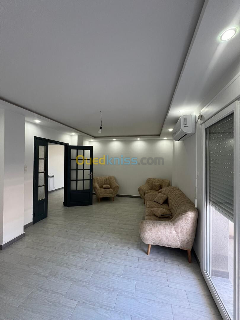 Location Appartement F4 Alger Hydra