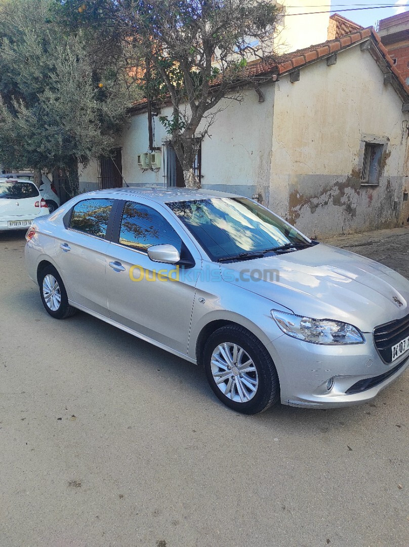 Peugeot 301 2016 Alur