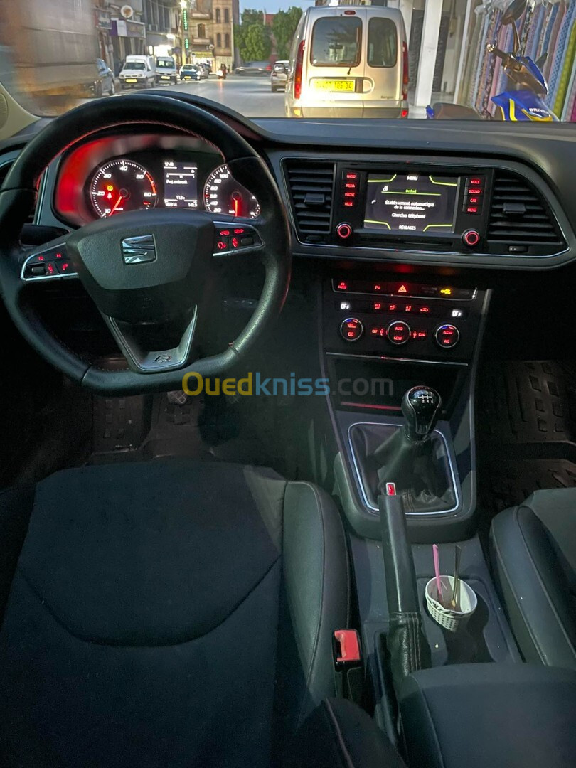 Seat Leon 2015 LINEA R+