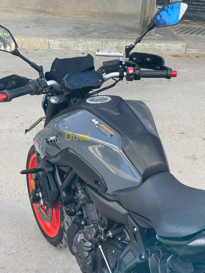 Yamaha YAMAHA MT07 2022