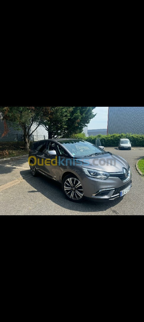 Renault Grand Scenic 2022 Business