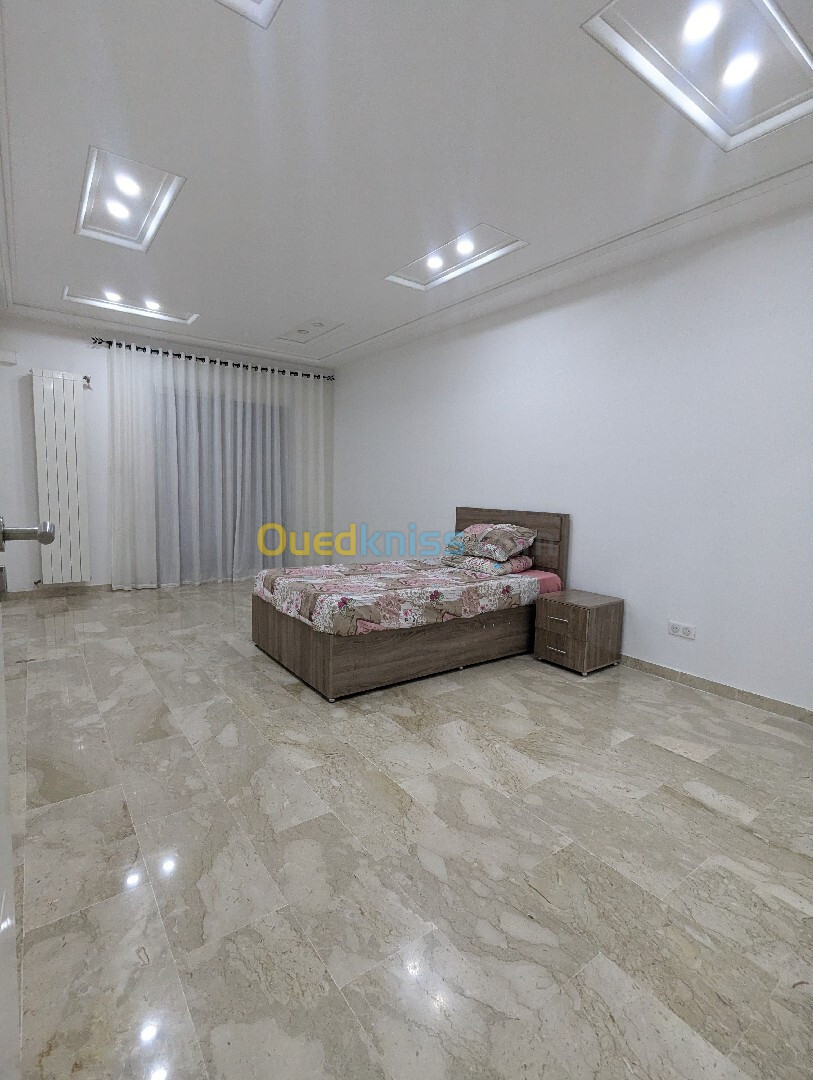 Location Appartement F4 Alger Hydra