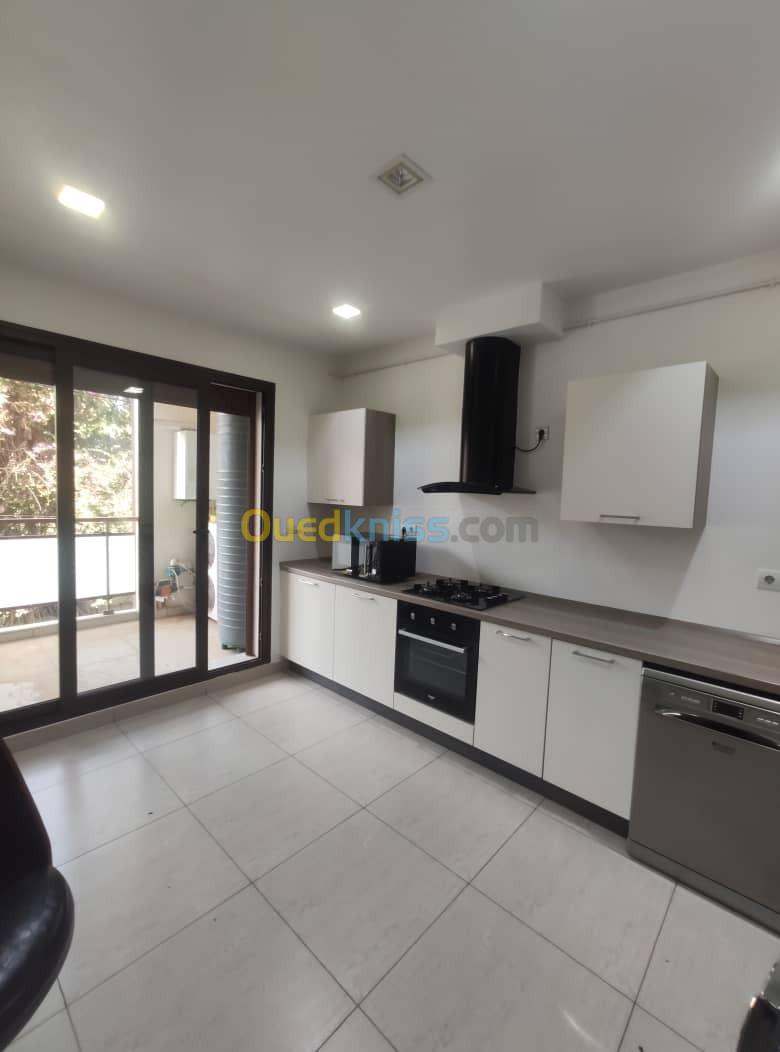 Location Appartement F3 Alger Hydra