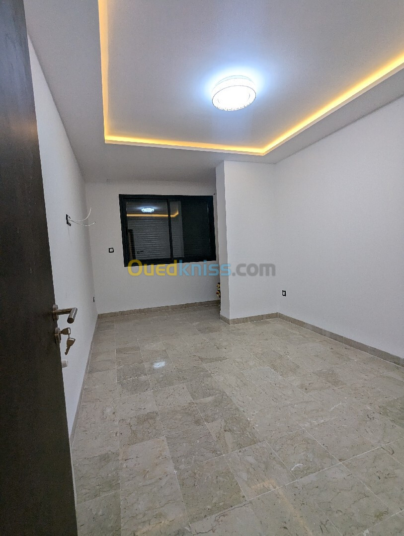 Location Appartement F2 Alger Dely brahim