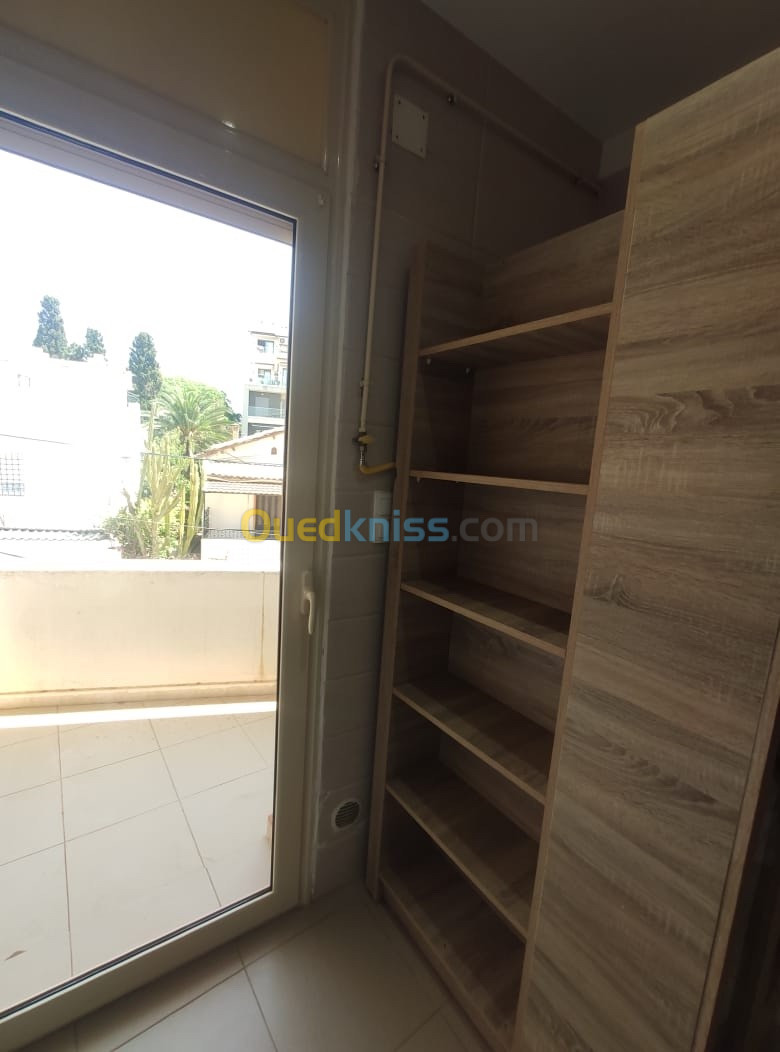 Location Appartement F4 Alger Hydra