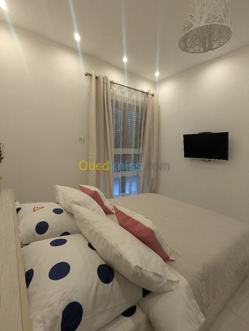 Location Appartement F2 Alger Hydra