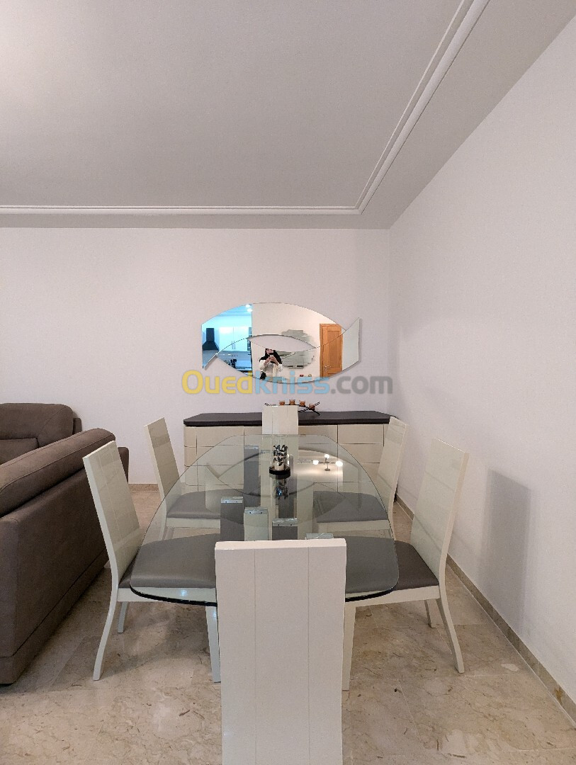 Location Appartement F4 Alger Hydra