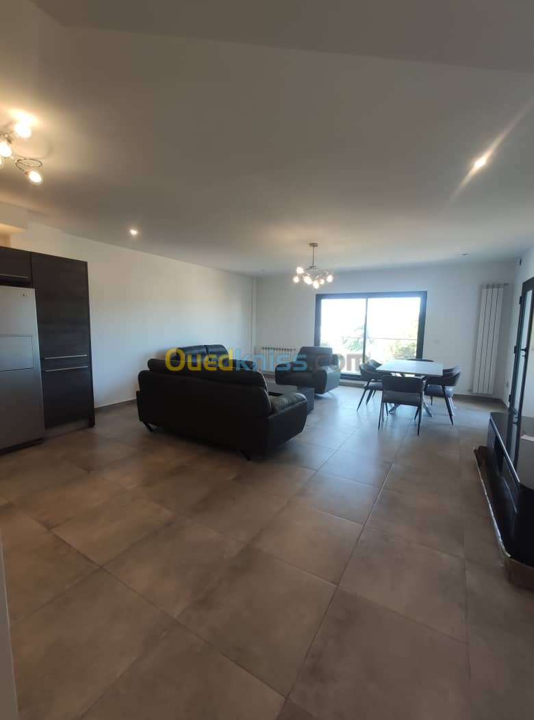 Location Appartement F4 Alger Hydra