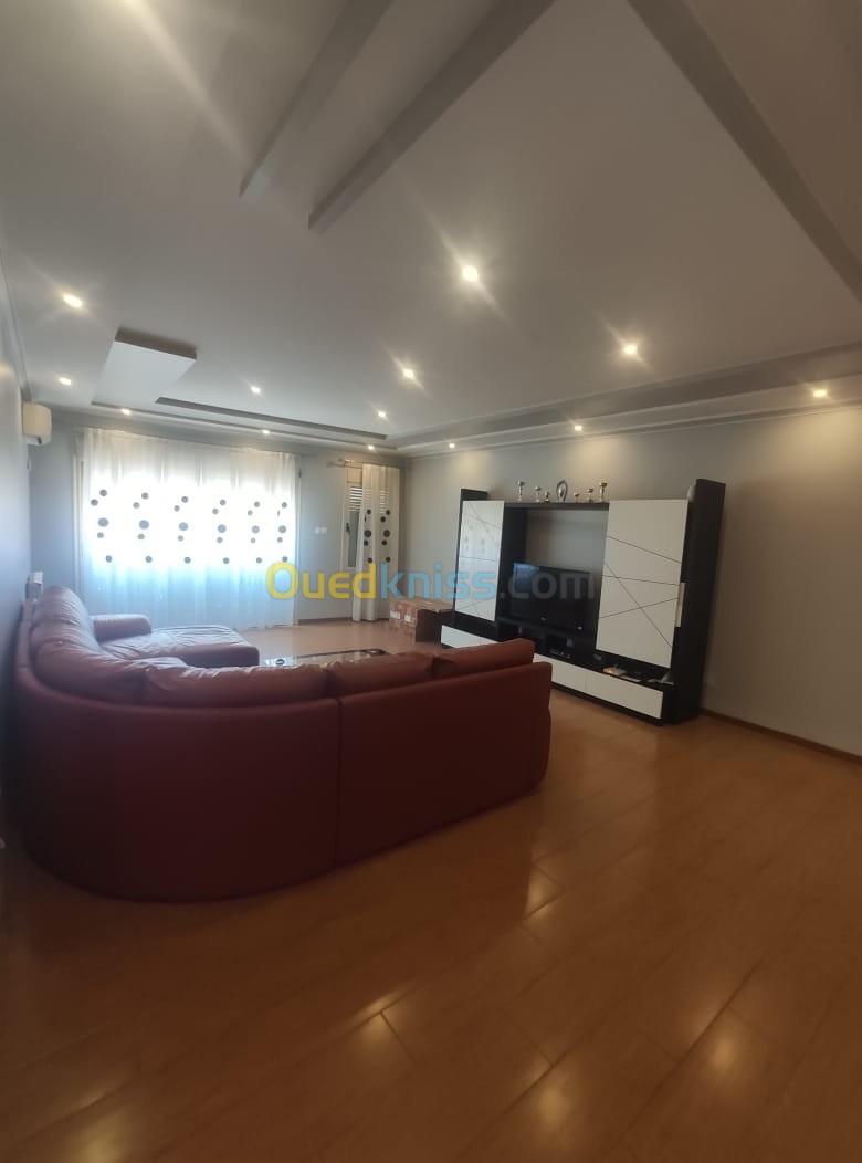 Location Appartement F3 Alger Hydra