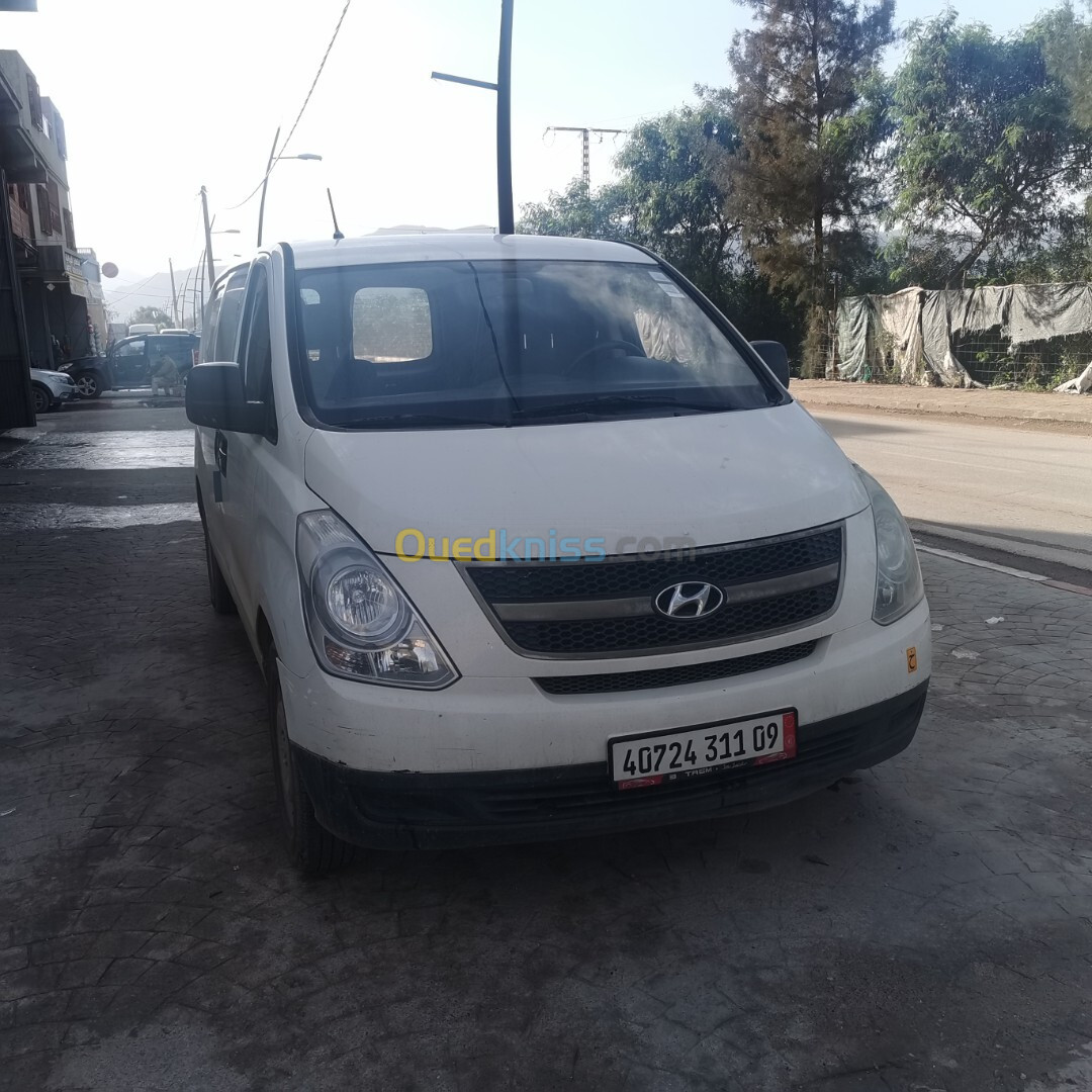 Hyundai H1 2011 