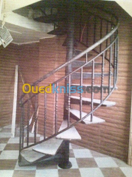 Pose d'escalier et rampe sur mesure