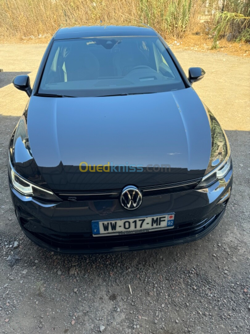 Volkswagen Golf 8 2024 R