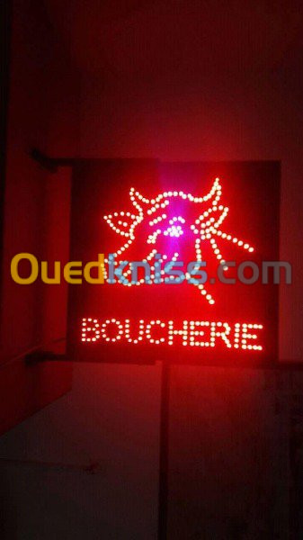 Enseignes Lumineuses à base de LEDS