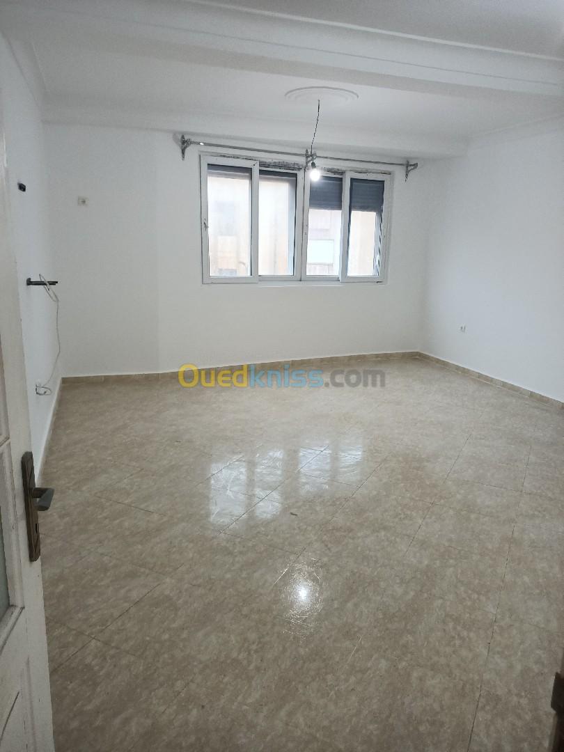 Vente Appartement F03 Mostaganem Mostaganem