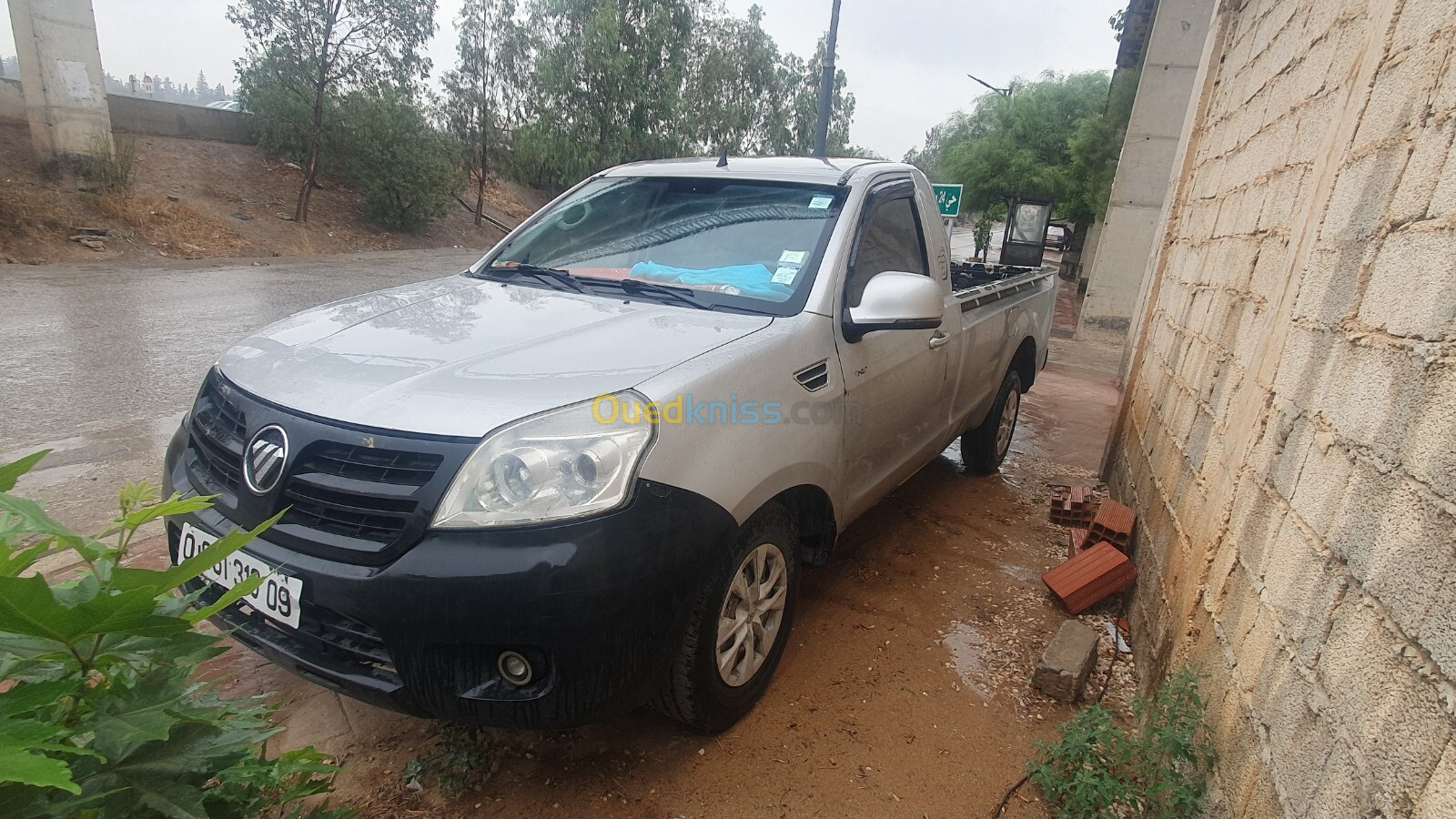 FOTON TUNLAND 2016 Simple Cabine