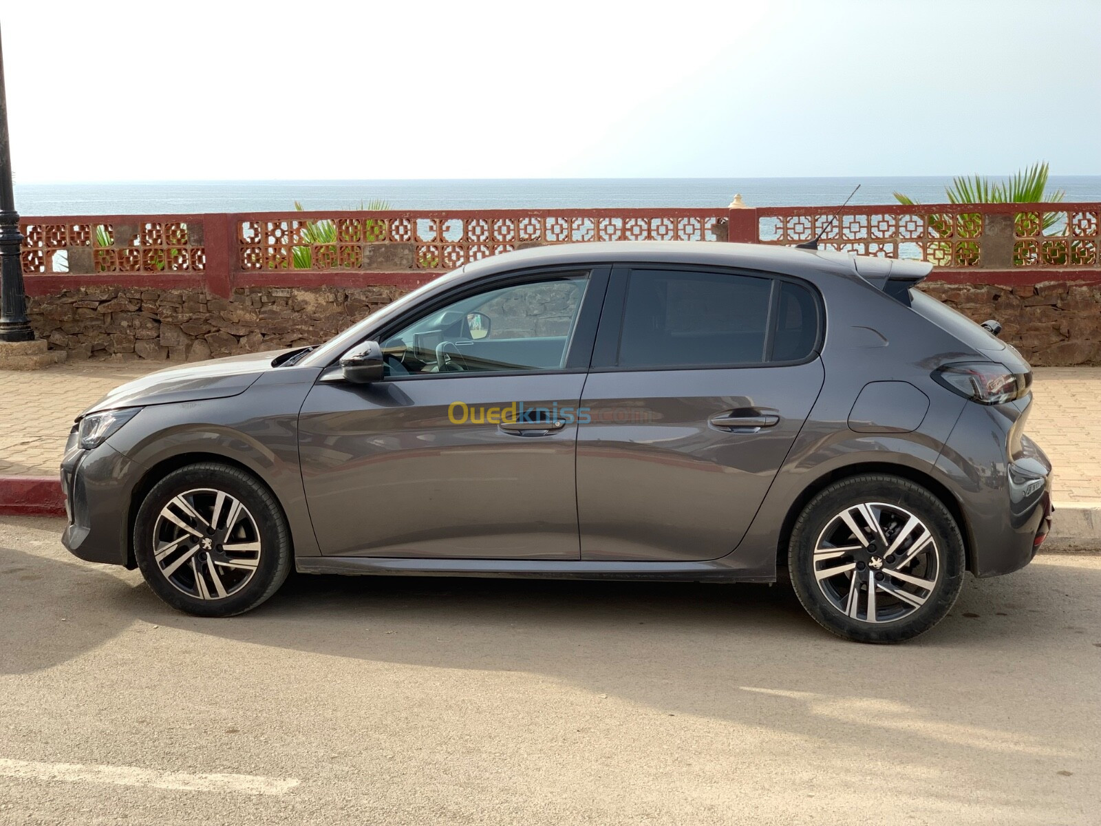 Peugeot 208 2022 Allure