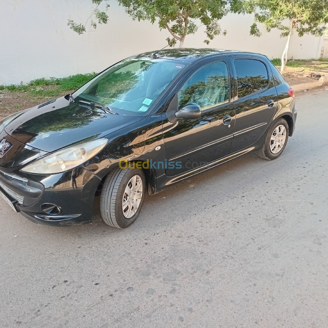 Peugeot 207 plus 2012 207 plus