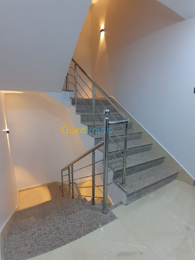 Vente Appartement F4 Alger Bordj el bahri