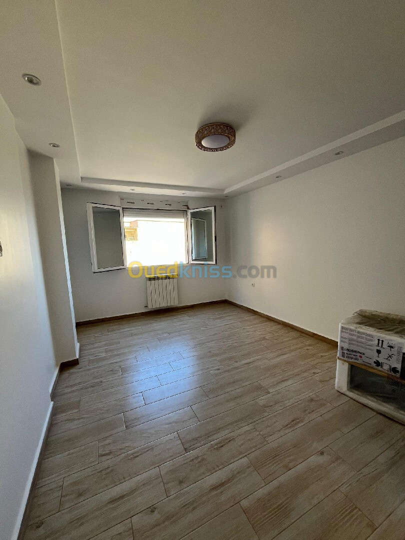 Vente Appartement F4 Alger Bordj el kiffan