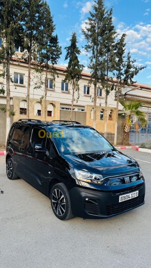 Fiat Doblo 2023 Italy