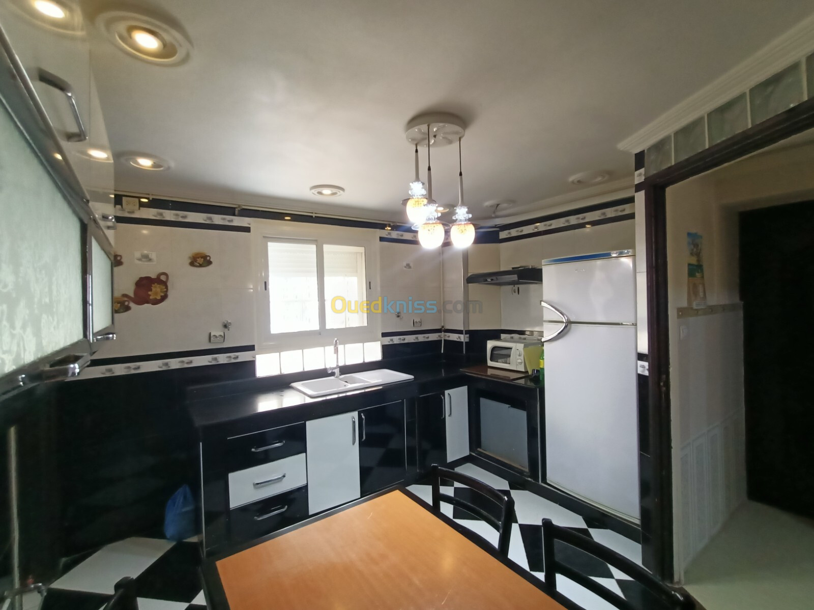 Location Appartement F3 Oran Bir el djir