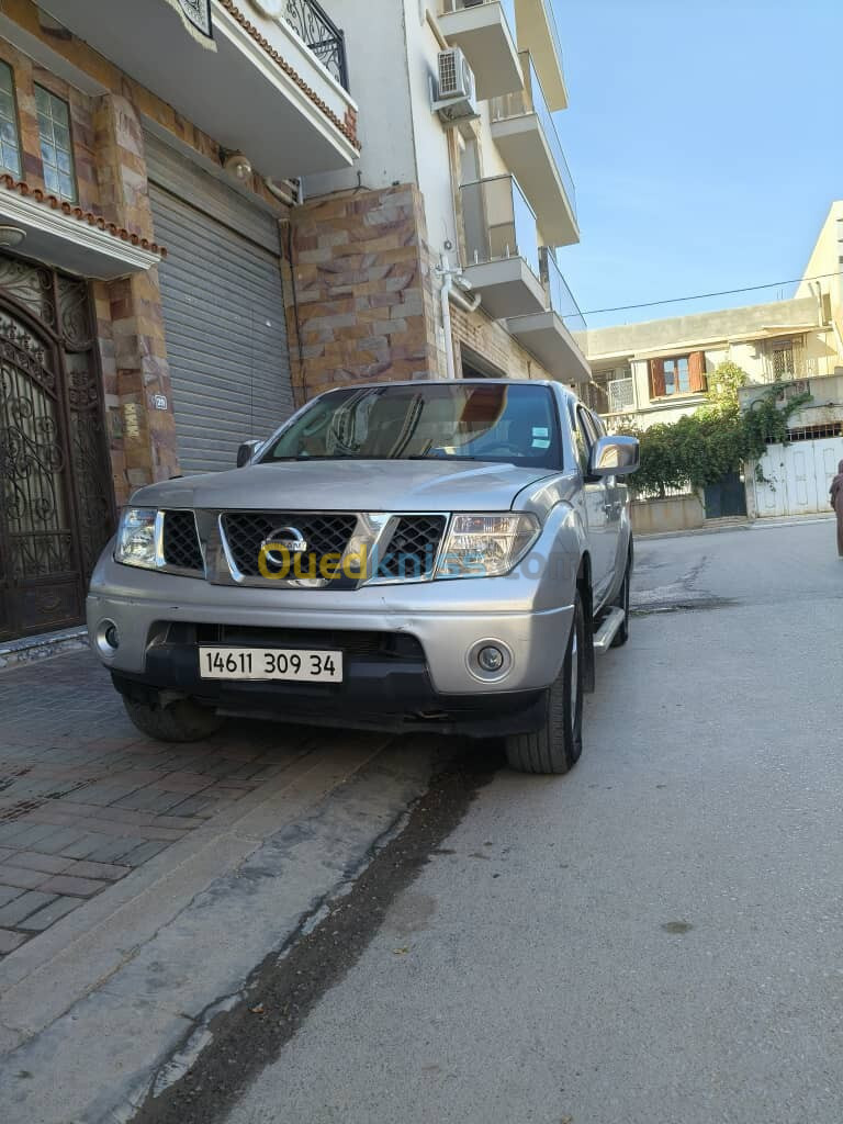 Nissan Navara 2009 Elegance 4x4