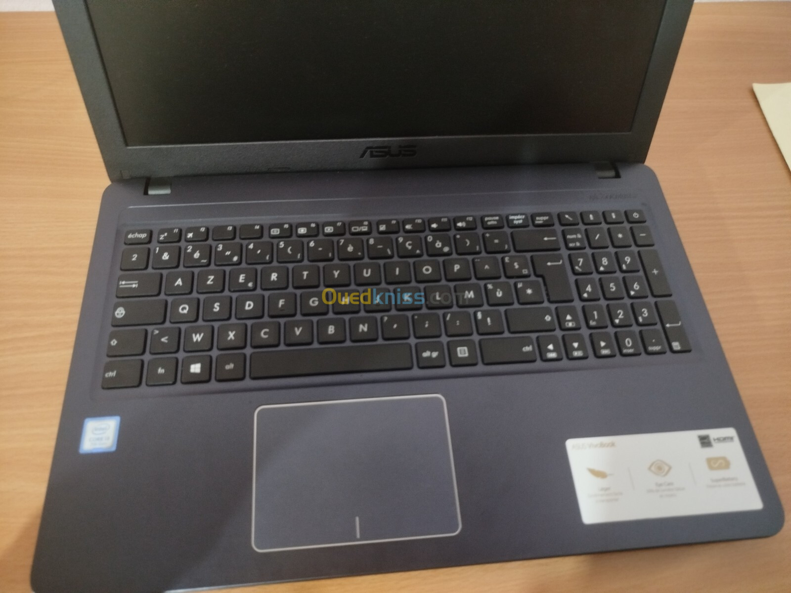 Asus vivobook i3 - 7100U