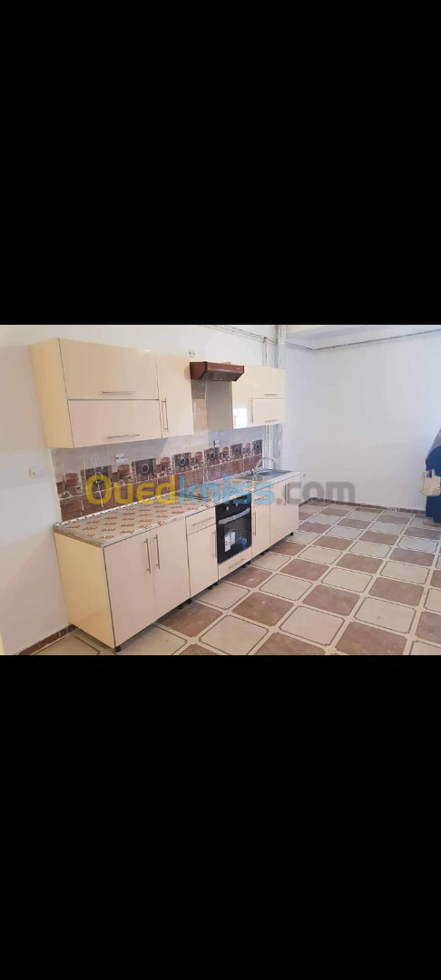 Vente Appartement F4 Relizane Relizane