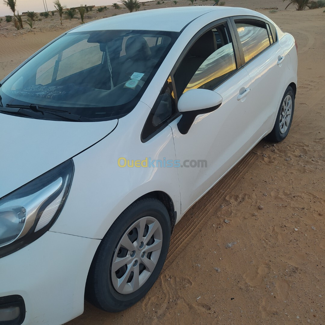 Kia Rio 5 portes 2014 Rio 4