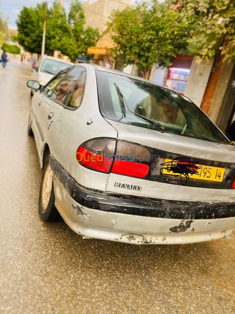 Renault Laguna 1 1995 