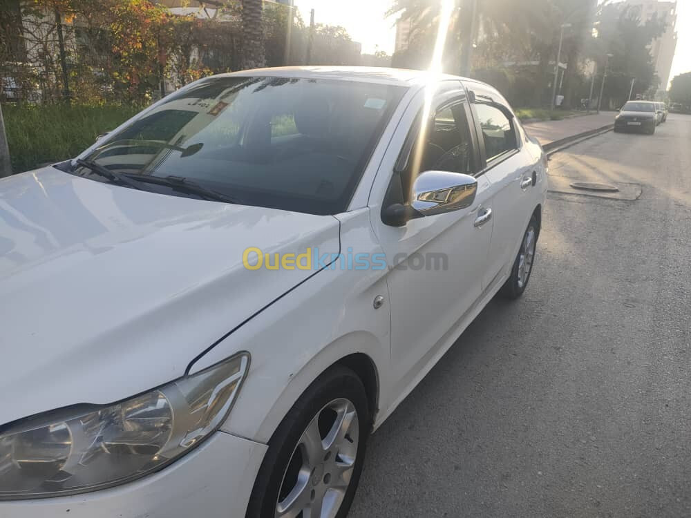 Peugeot 301 2014 Active