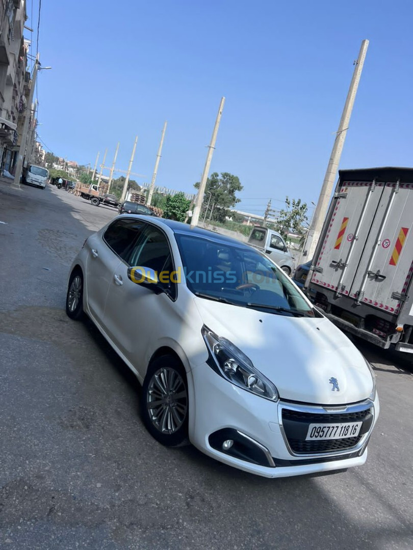 Peugeot 208 2018 Allure