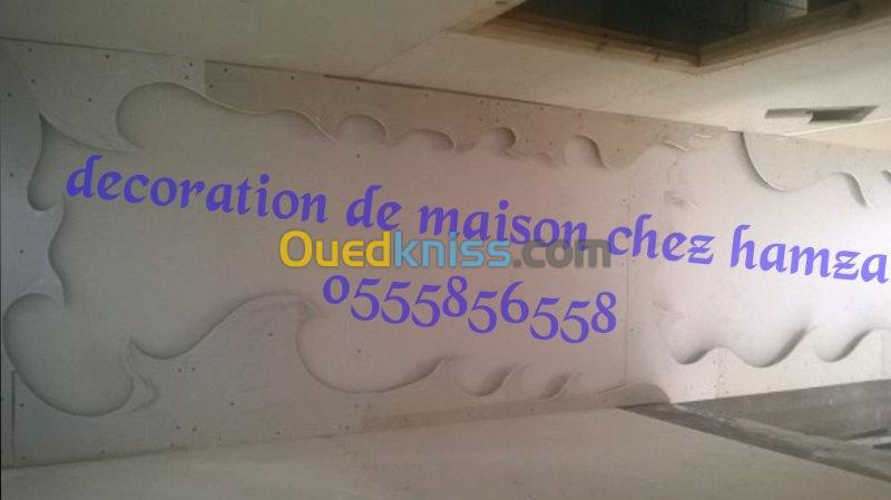 travaux de construction avec decore